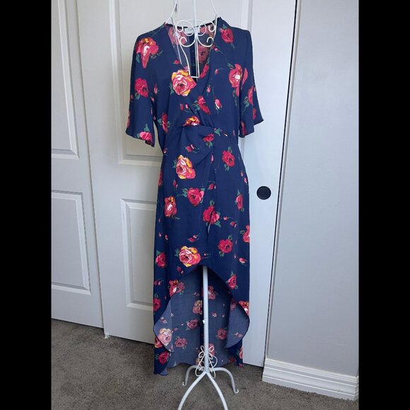 Aritzia Babaton Jedd Navy With Rose Design, High-low Hemline, Wrap Dress Sz-6 - Picture 2 of 11
